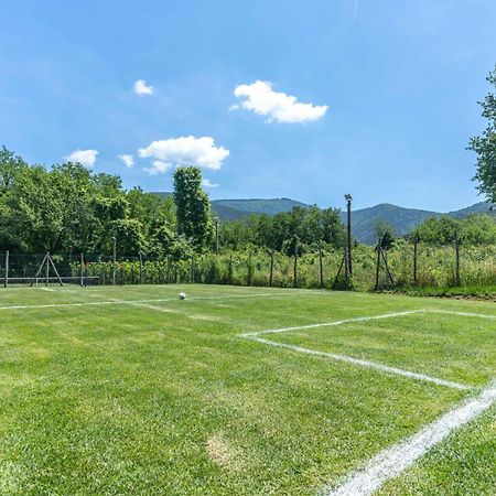 Villa Vittoria - Lusso Con Piscina, Tennis, Jacuzzi E Palestra Lucca Ngoại thất bức ảnh